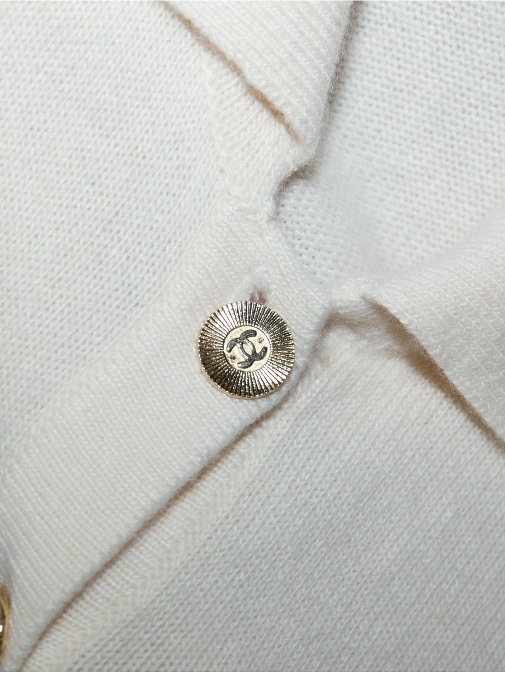 Authentic Vintage CHANEL Cream Collared Button-Front Cardigan with Gold Buttons - Picture 3 of 14